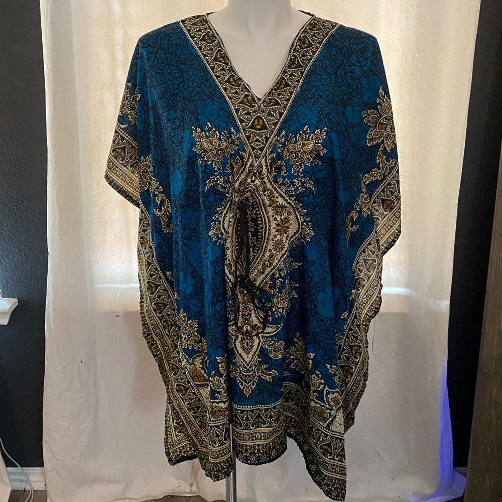 V-Neck Tunic - Picture 3 of 6